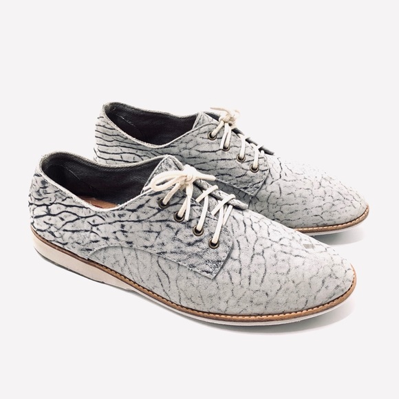 rollie shoes